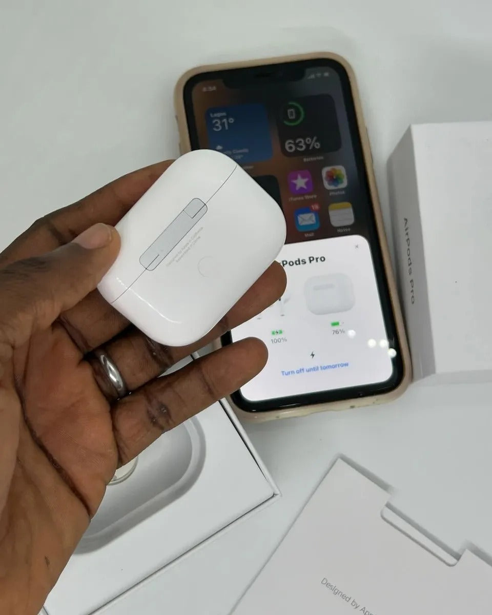 𝐀𝐈𝐑𝐏𝐎𝐃𝐒 𝐔𝐖🎧✨ 𝐀𝐔𝐃Í𝐅𝐎𝐍𝐎𝐒 𝐏𝐑𝐎 𝟐𝐃𝐀 𝐆𝐄𝐍𝐄𝐑𝐀𝐂𝐈Ó𝐍 – 𝐁𝐋𝐀𝐍𝐂𝐎 ✨🎧